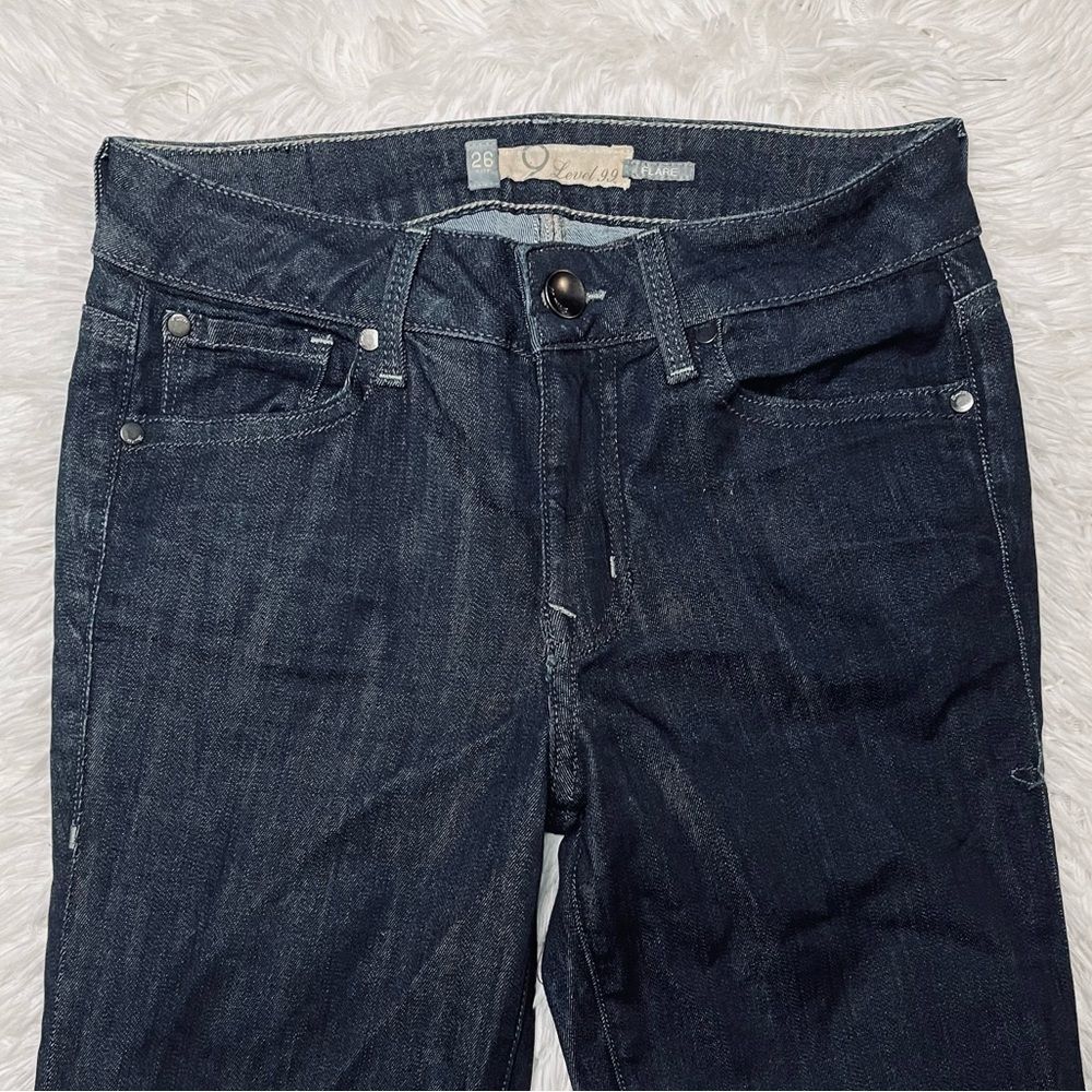 EUC Level 99 Flare Jeans in Rinse 26 2 Dark wash denim - Picture 7 of 16
